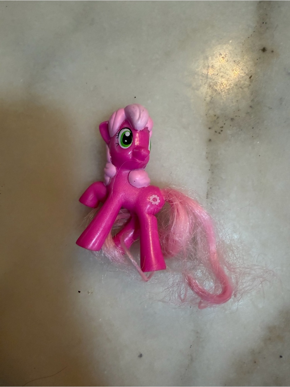 My Little Pony Bright Pink Pony Figurine with Light Pink Mane